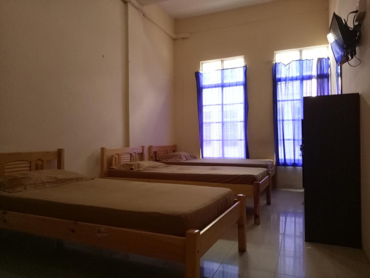 D'Kost Batam Vandrarhem Nagoya Exteriör bild